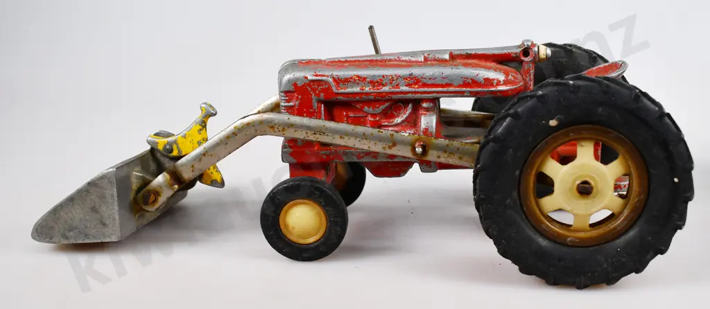 FUN HO FARMALL FRONT END LOADER, NO. 531 Image 1++