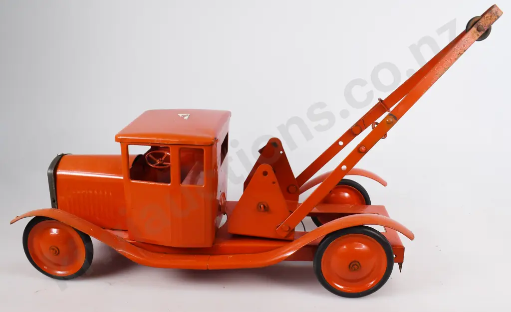 TRI-ANG BEDFORD CRASH TRUCK Image 1++