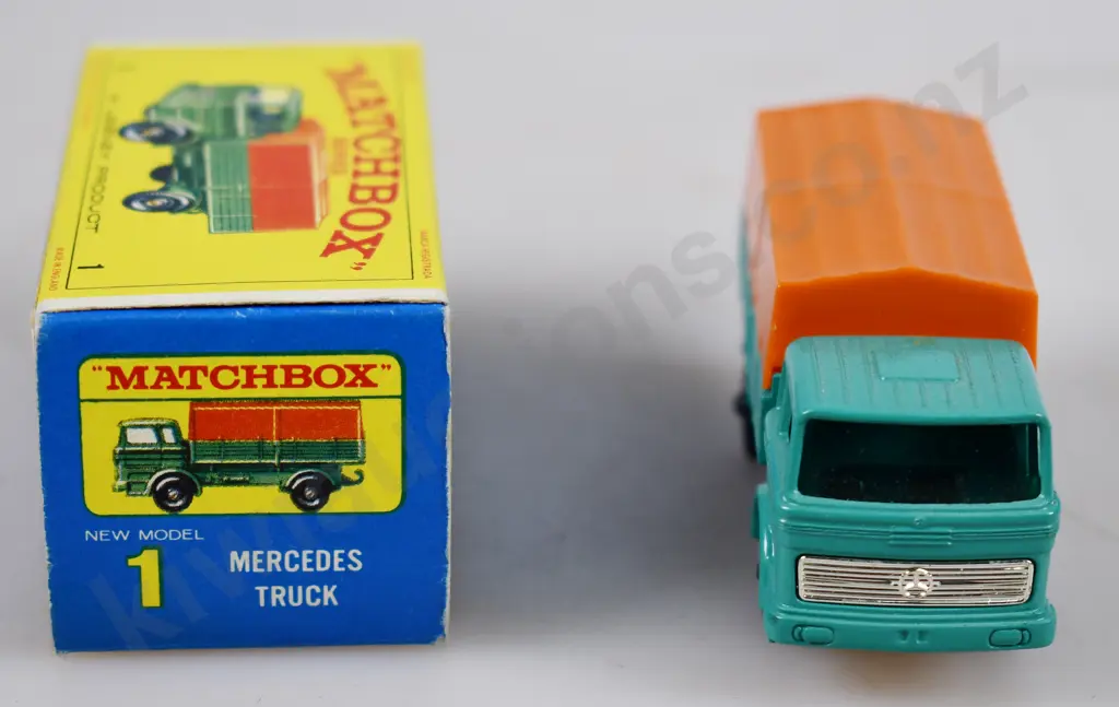 MATCHBOX MERCEDES TRUCK, NO. 1 Image 1++