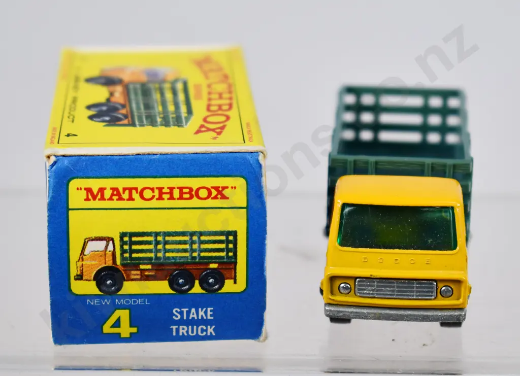 MATCHBOX STAKE TRUCK, NO. 4 Image 1++