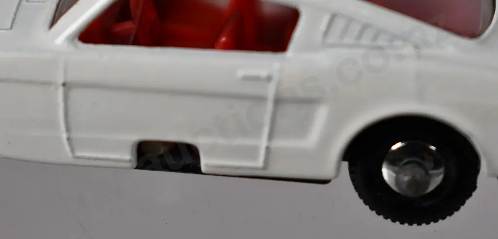 MATCHBOX FORD MUSTANG, NO. 8 Image 1++