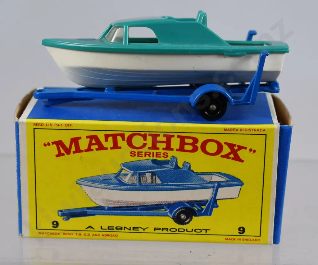 MATCHBOX CABIN CRUISER AND TRAILER NO. 9 Image 1++