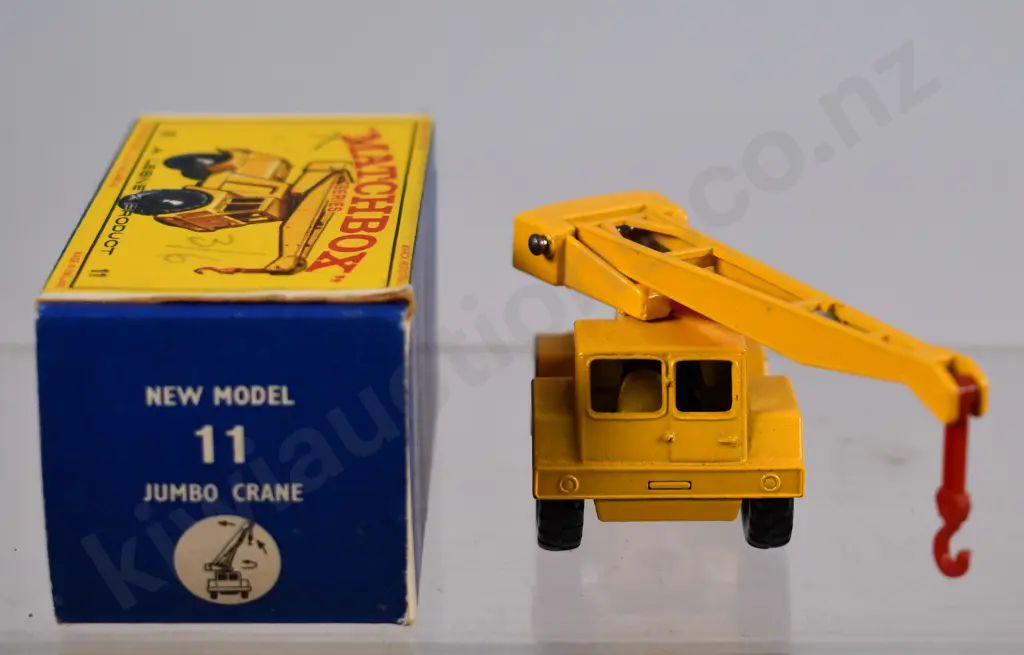 MATCHBOX JUMBO CRANE NO. 11 Image 1++