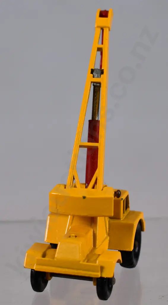 MATCHBOX JUMBO CRANE NO. 11 Image 1++