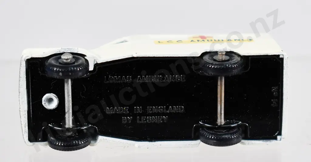 MATCHBOX LOMAS AMBULANCE TRUCK NO. 14 Image 1++