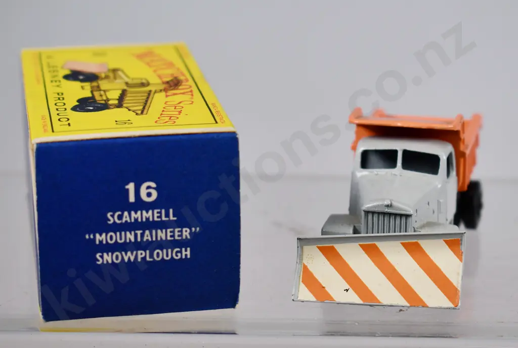 MATCHBOX SCAMMEL MOUNTAINEER SNOWPLOUGH NO. 16 Image 1++