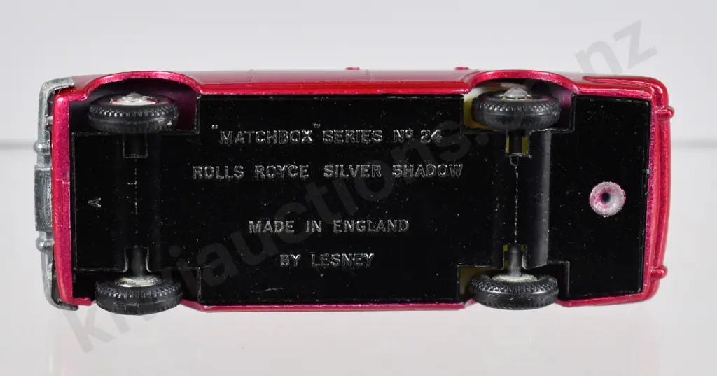 MATCHBOX ROLLS-ROYCE SILVER SHADOW NO. 24 Image 1++