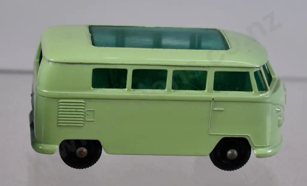 MATCHBOX SERIES VOLKSWAGEN CAMPING CAR NO. 34 Image 1++