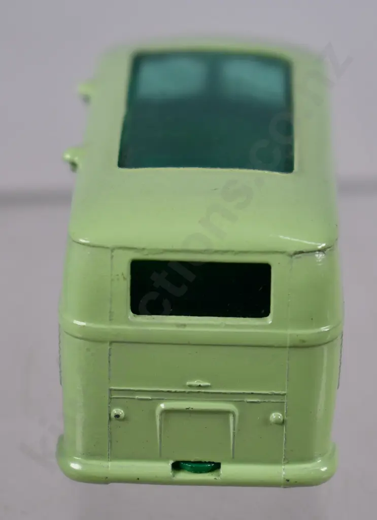 MATCHBOX SERIES VOLKSWAGEN CAMPING CAR NO. 34 Image 1++