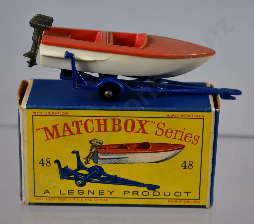 MATCHBOX SERIES TRAILER WITH REMOVABLE SPORTS BOAT NO. 48 Image 1++