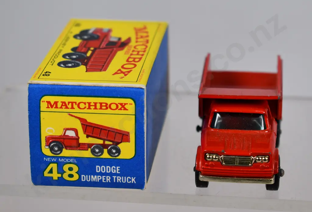 MATCHBOX SERIES DODGE DUMPER TRUCK NO. 48 Image 1++