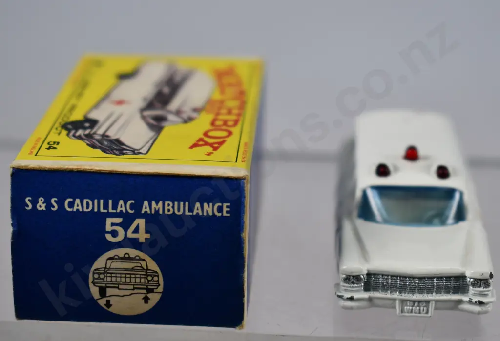 MATCHBOX SERIES S & S CADILLAC AMBULANCE, NO. 54 Image 1++