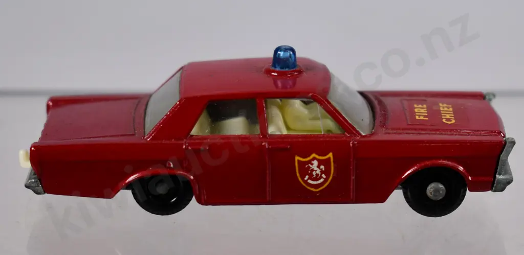 MATCHBOX SERIES FIRE CHIEF CAR NO. 59 Image 1++