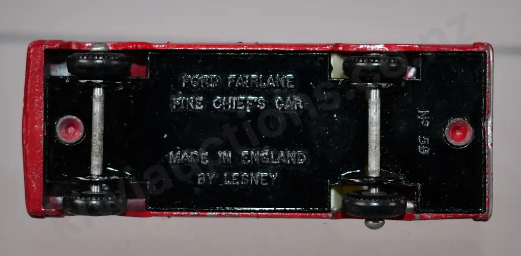 MATCHBOX SERIES FIRE CHIEF CAR NO. 59 Image 1++