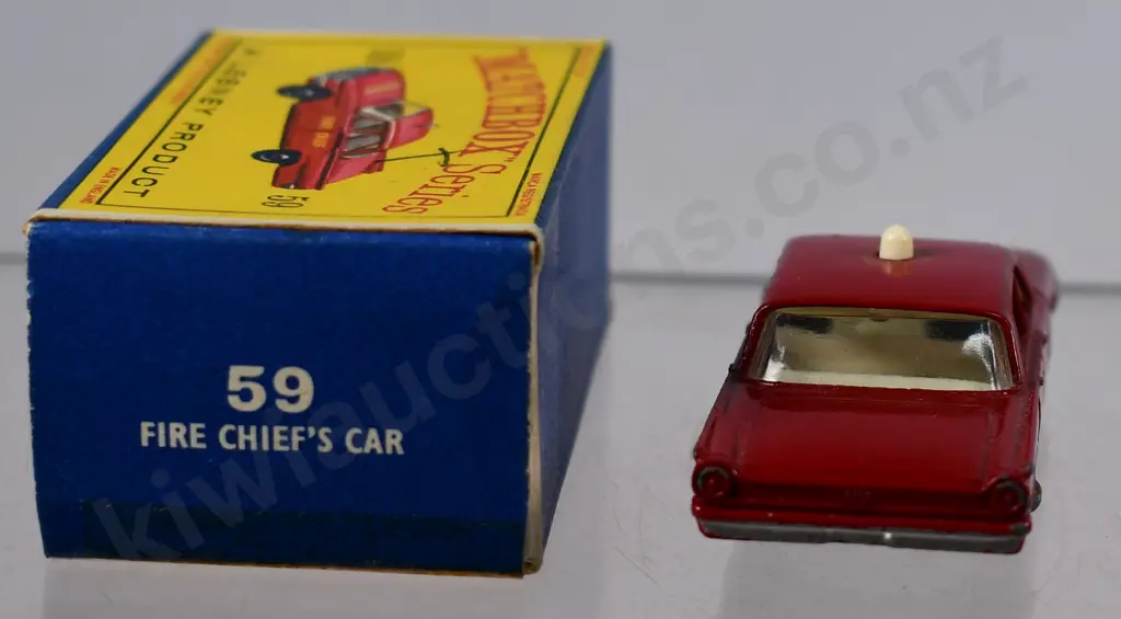 MATCHBOX SERIES FIRE CHIEF CAR NO. 59 Image 1++