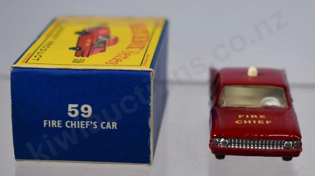 MATCHBOX SERIES FIRE CHIEF CAR NO. 59 Image 1++