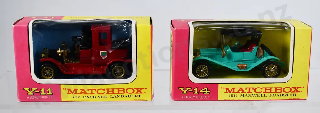 ASSORTED MODELS OF YESTERYEAR, BOXED Image 1++