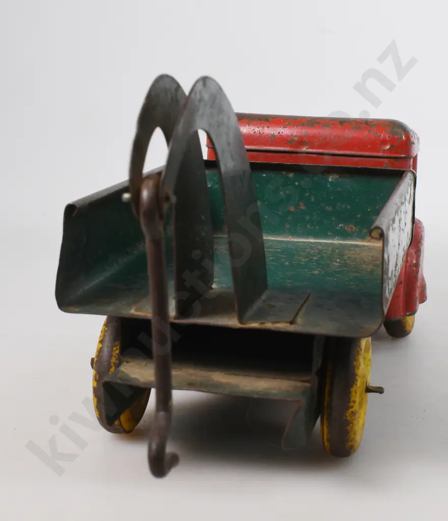 HERCULES TOW TRUCK, NEW ZEALAND Image 1++