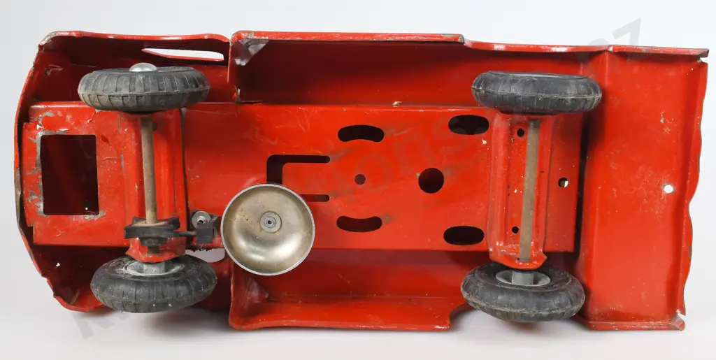 TRI-ANG JUNIOR SERIES FIRE ENGINE Image 1++