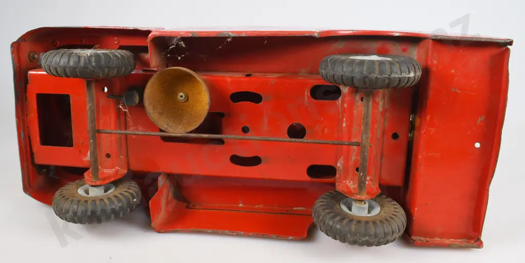 TRI-ANG FORD THAMES FIRE ENGINE Image 1++