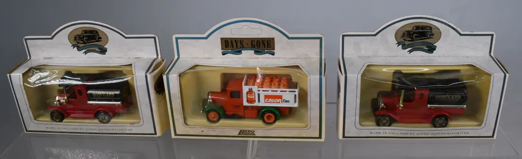 ASSORTED TOY VEHICLES Image 1++