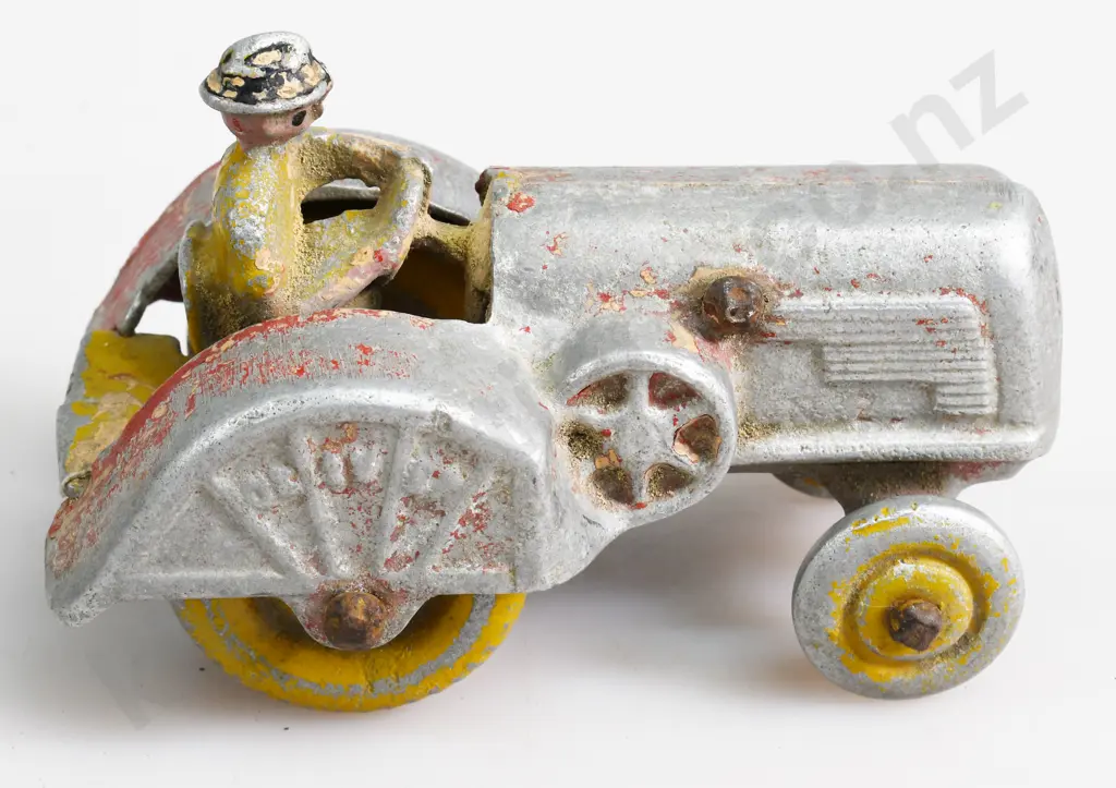 FUN HO TRACTOR Image 1++