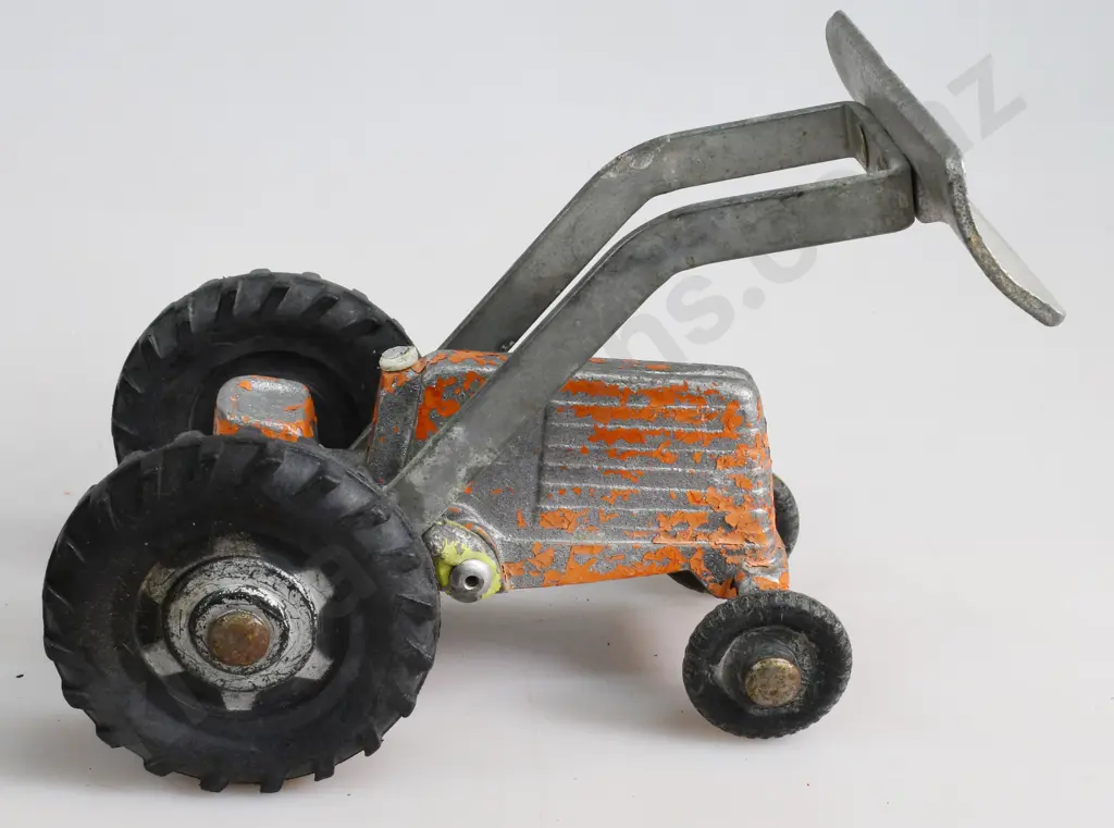 FUN HO TRACTOR, & FORDSON TRACTOR Image 1++