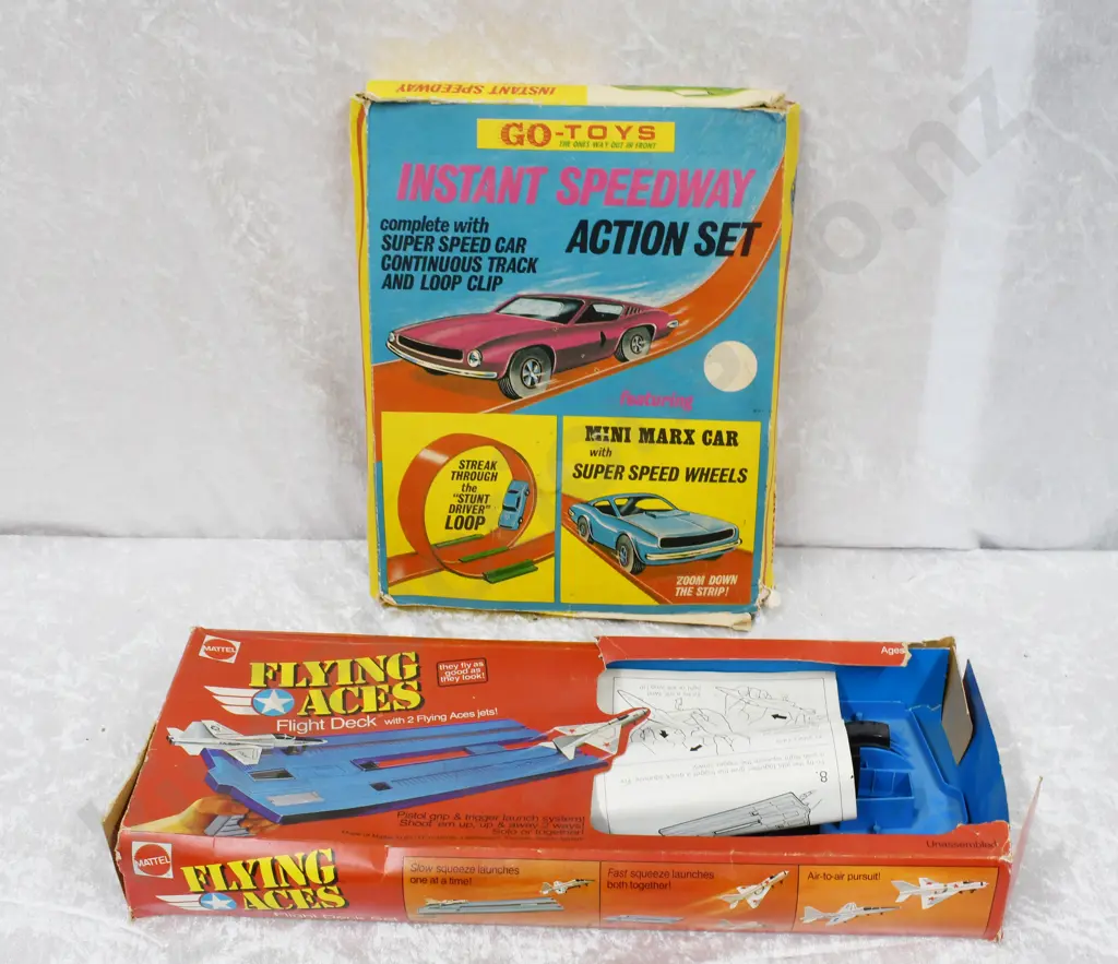 INSTANT SPEEDWAY ACTION SET Image 1++