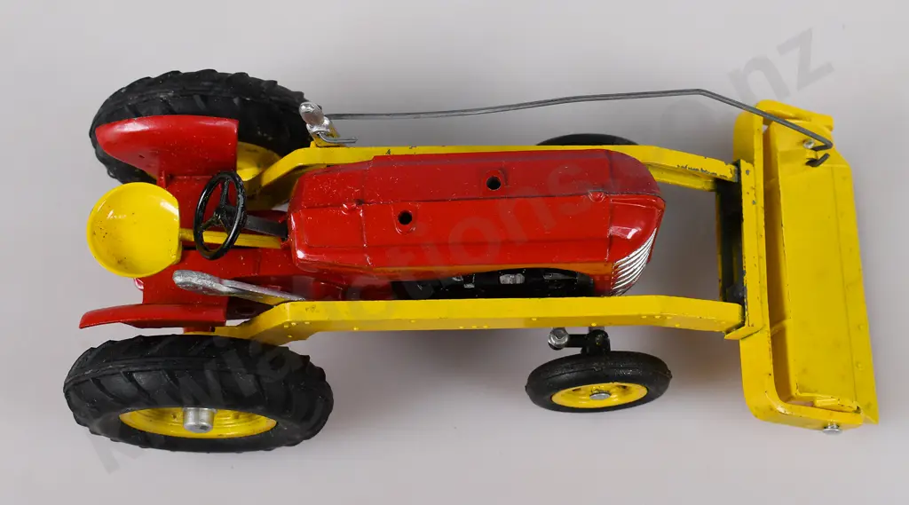 LINCOLN TOYS MAJOR MODELS FRONT END LOADER Image 1++