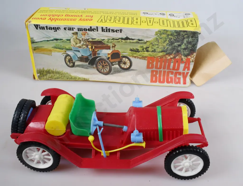 ASSORTED NEW ZEALAND TOYS Image 1++