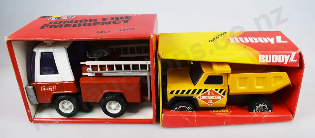 BUDDY L JUNIOR FIRE EMERGENCY & DUMP TRUCK Image 1++
