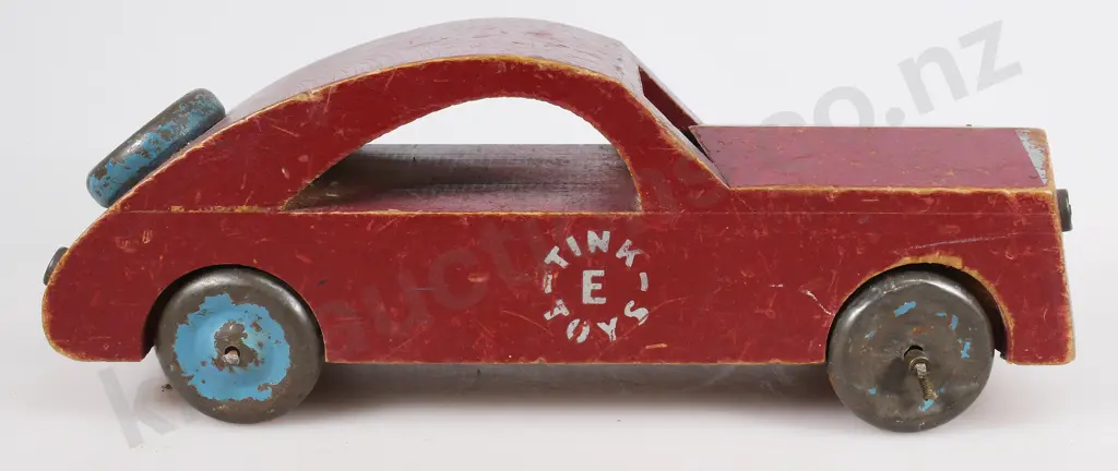 TINK-E-TOYS VINTAGE WOODEN SEDAN Image 1++