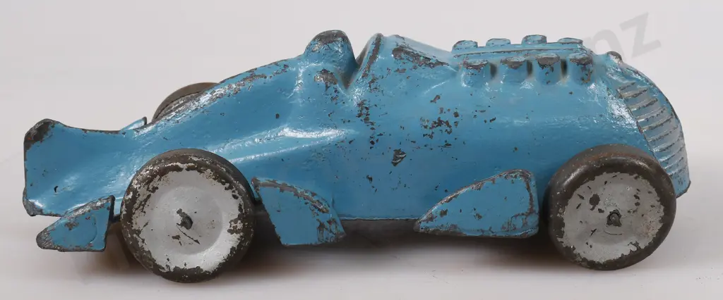 TINK-E-TOYS RACING CAR Image 1++