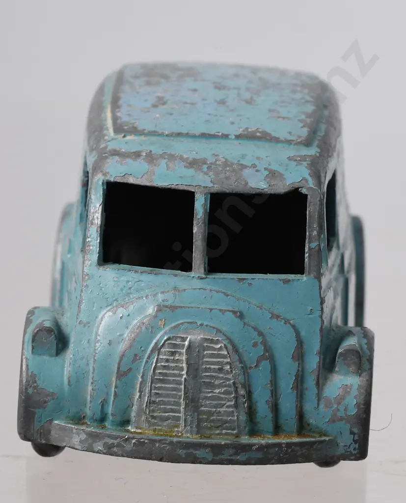 TRI-ANG TOYS MORRIS J VAN Image 1++