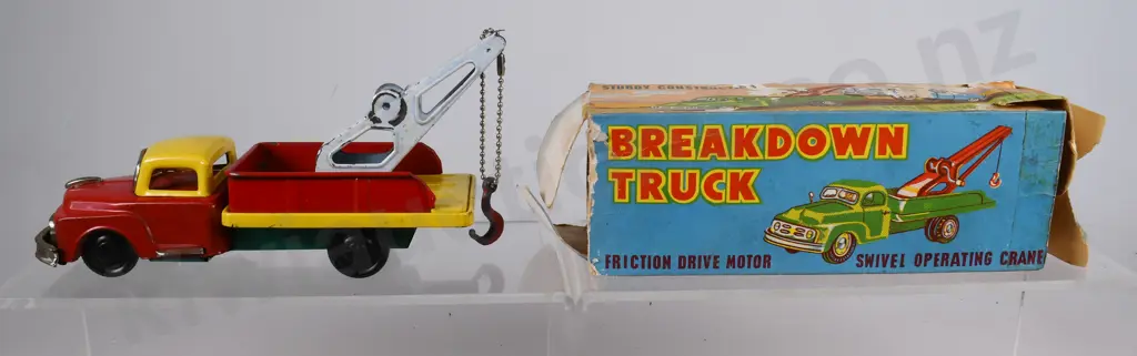 LINCOLN INTERNATIONAL EUCLID DUMP TRUCK & BOXED DUMP TRUCK Image 1++
