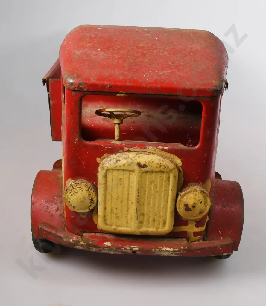 TRI-ANG 200 SERIES TIP LORRY Image 1++