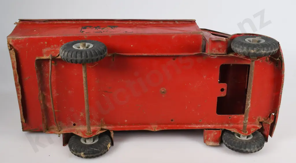 TRI-ANG 200 SERIES TIP LORRY Image 1++
