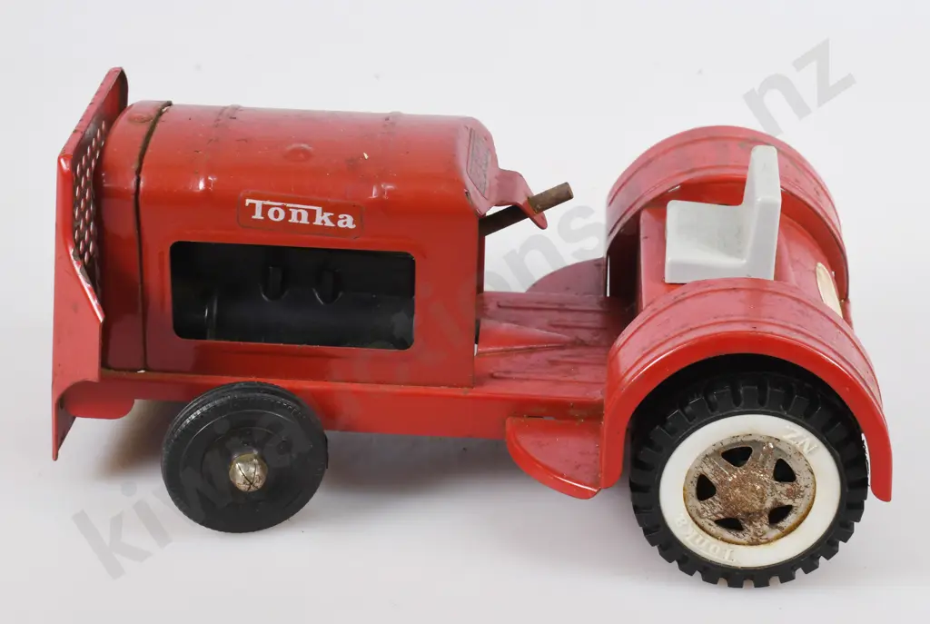 TONKA TRACTOR Image 1++