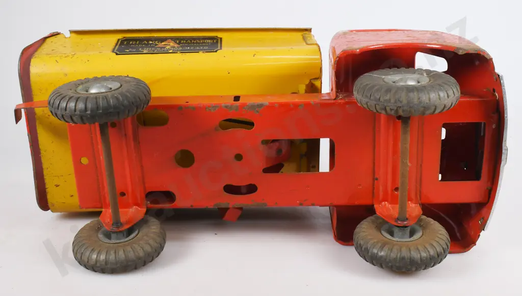 TRI-ANG DIESEL SERIES TIP LORRY Image 1++