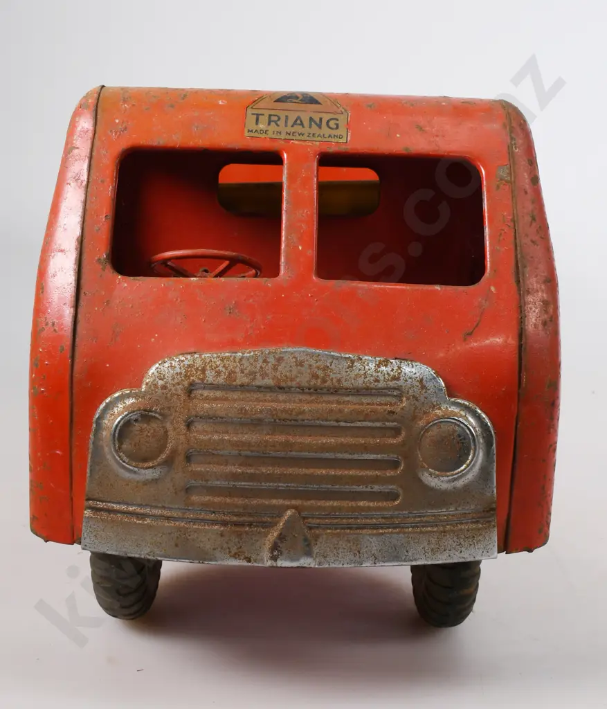 TRI-ANG DIESEL SERIES TIP LORRY Image 1++