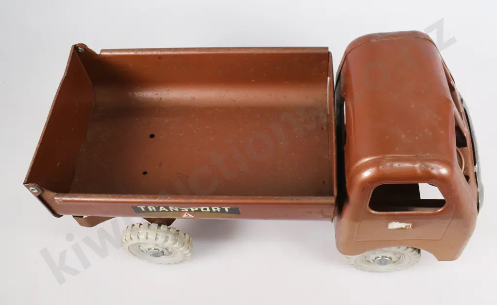 TRI-ANG DIESEL SERIES TIP LORRY Image 1++