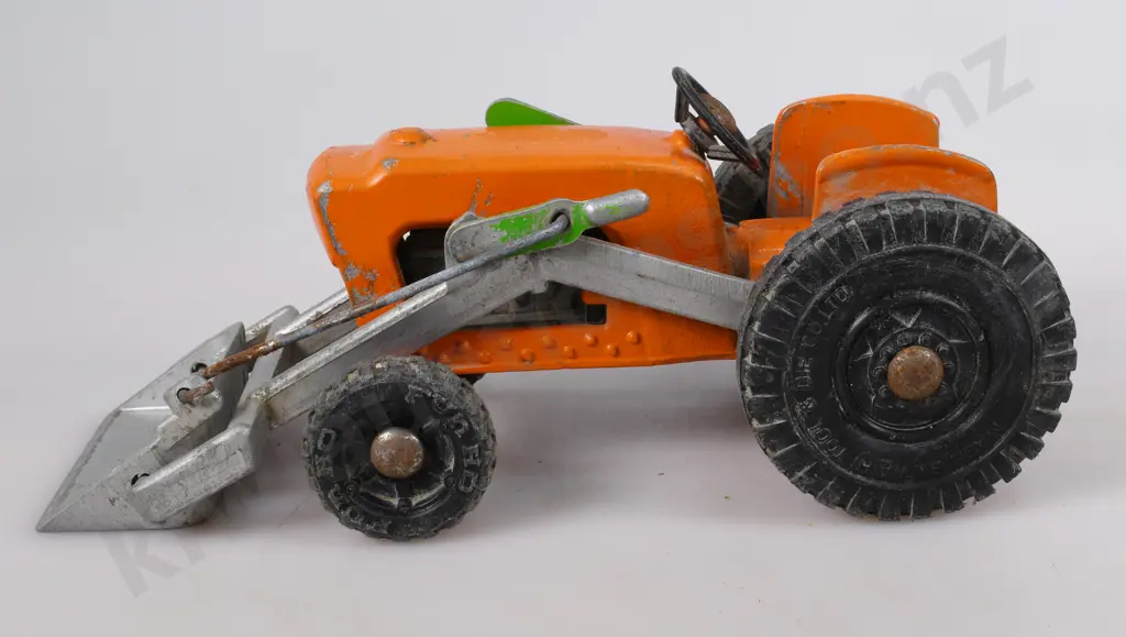 FUN HO TRACTOR Image 1++