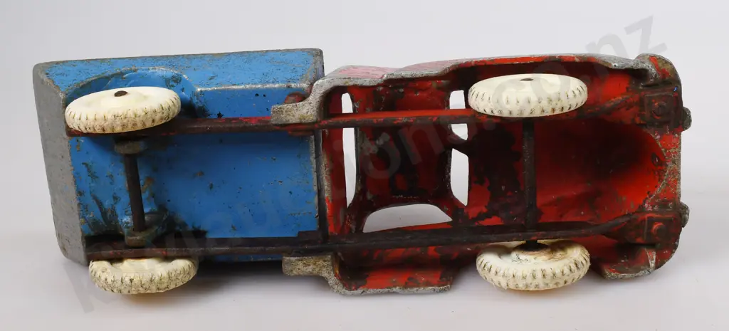 FUN HO TIP TRUCK Image 1++