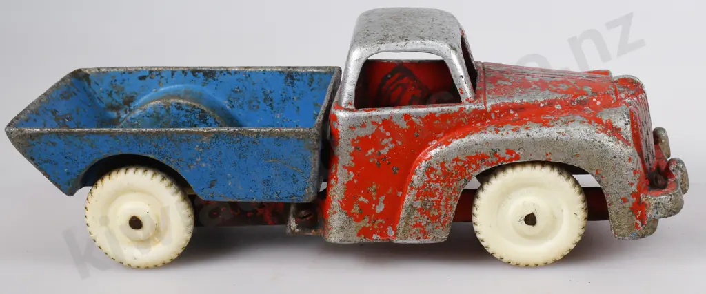FUN HO TIP TRUCK Image 1++