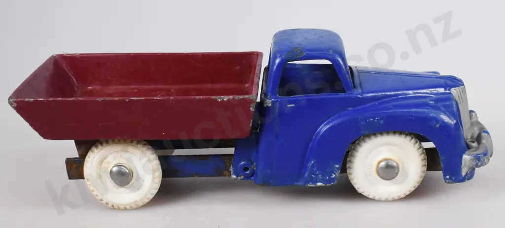 FUN HO TIP TRUCK Image 1++