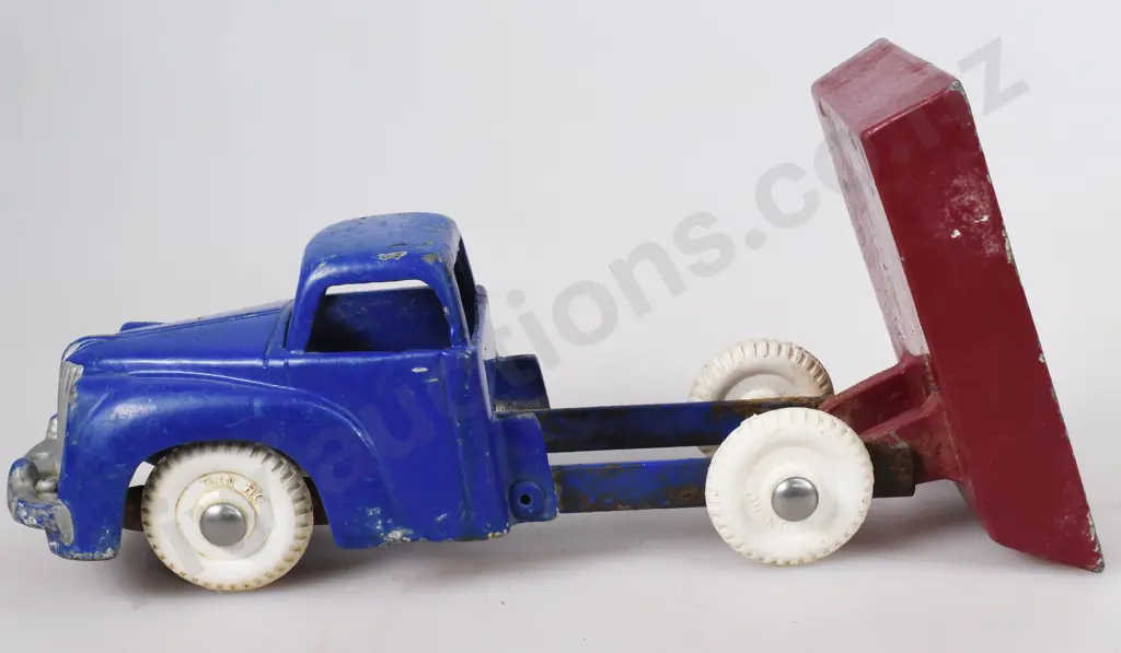 FUN HO TIP TRUCK Image 1++