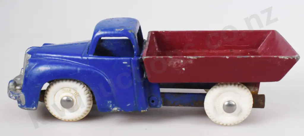 FUN HO TIP TRUCK Image 1++
