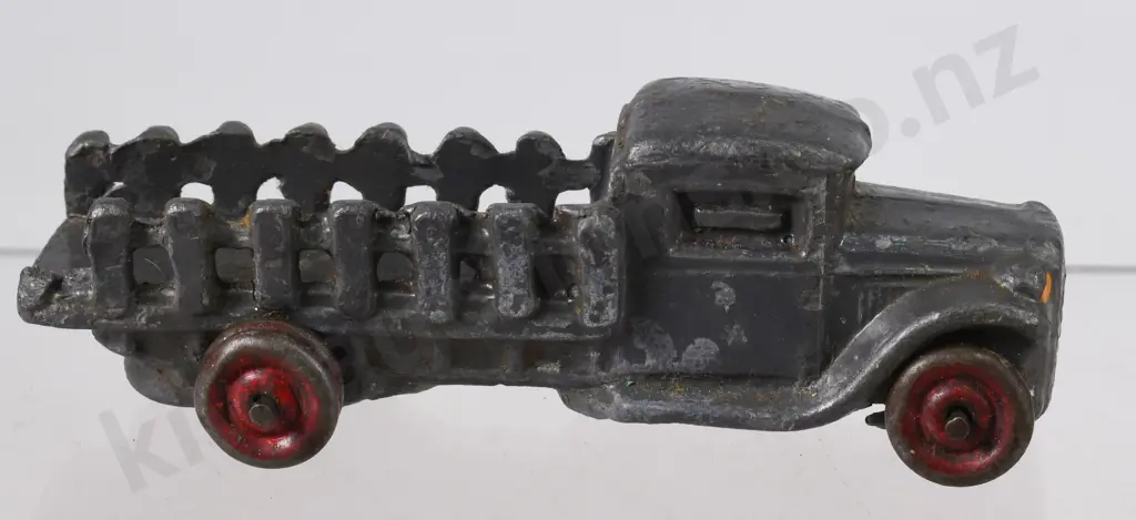 FUN HO LEAD TRUCK Image 1++