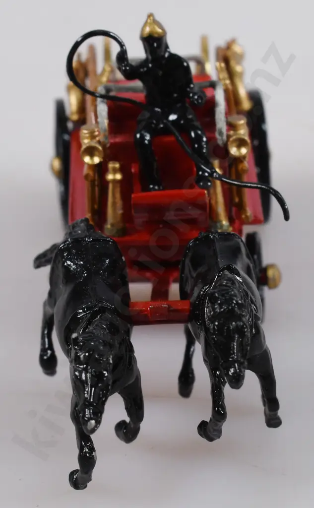 HALLMARK COLLECTIONS 1902 HOSE CARRIAGE Image 1++