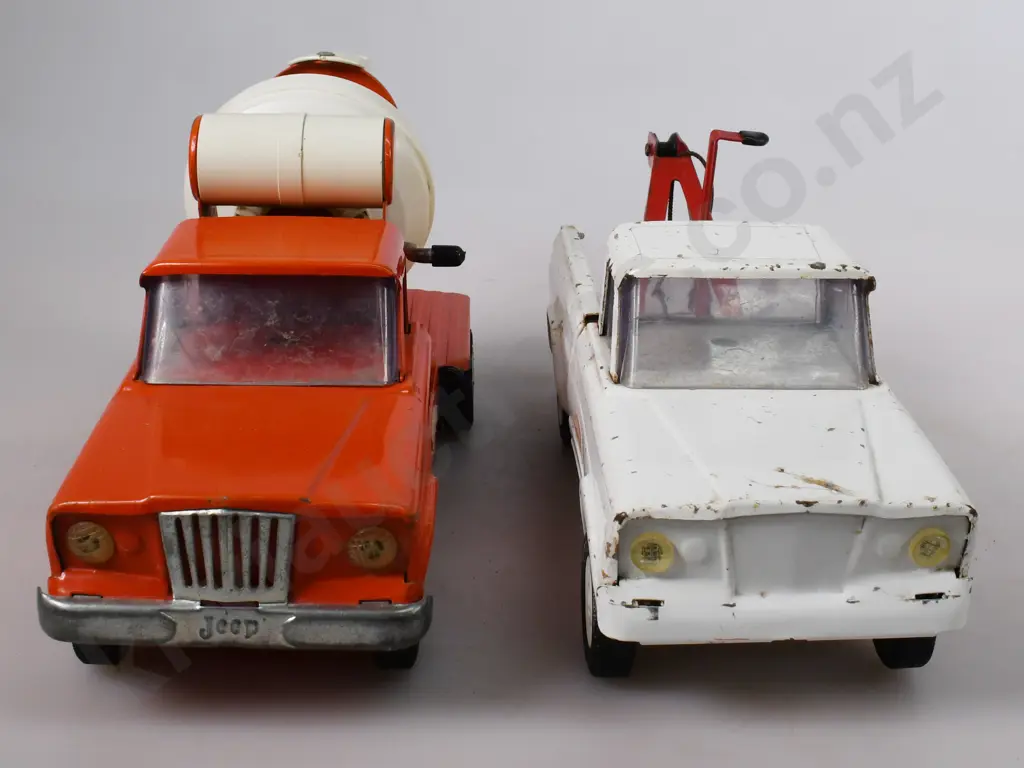 TONKA MINI CEMENT MIXER & WRECKER Image 1++